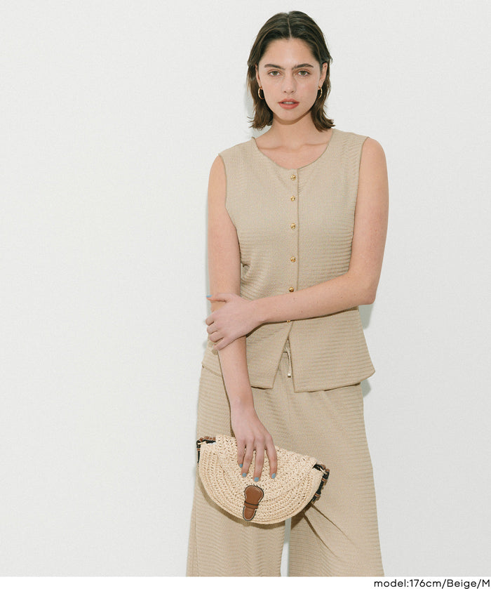 皺褶肌理彈性金扣背心 (Button vest with textured)
