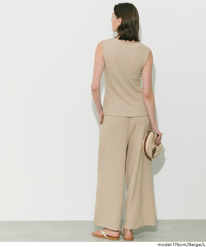 凹凸肌理彈性休閒褲 (Wide-leg pants with textured )