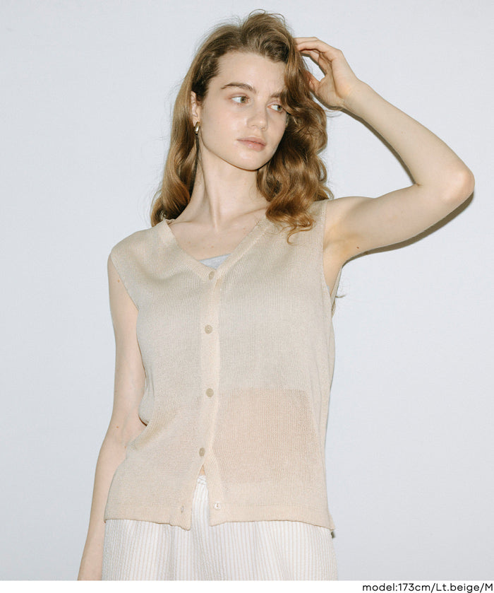 棉麻質感V領垂感透膚針織背心 (Linen-touch knit button vest)