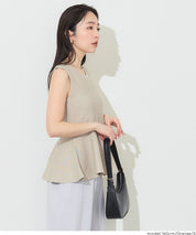 純色荷葉下擺無袖上衣 (Sleeveless peplum knit top)