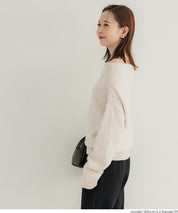 一字領小性感露肩長袖毛衣