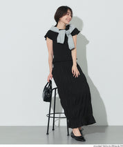 甜美皺褶造型彈性直筒長裙 (Stretch Shirred I-Line Skirt)