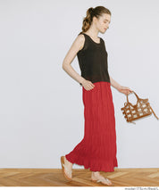 甜美皺褶造型彈性直筒長裙 (Stretch Shirred I-Line Skirt)