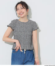 甜美皺褶木耳邊抽褶短袖上衣 (Shirred short-sleeved top)