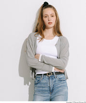 假兩件設計彈性透膚開衫