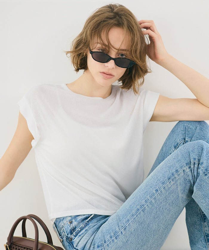 透膚法式袖短版上衣 (Sheer French Sleeve T-Shirt)