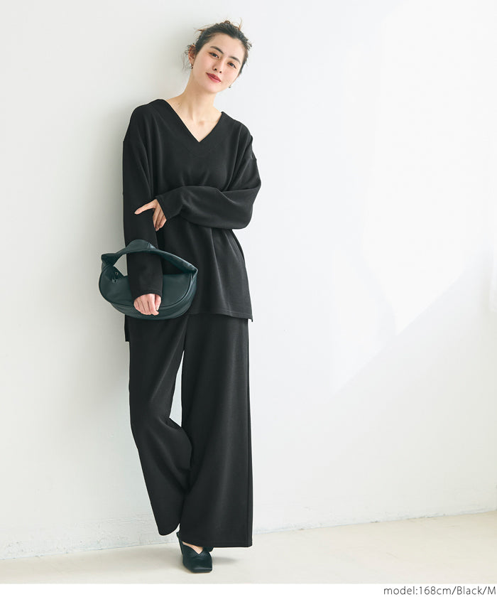 【壓紋機能】簡約V領長袖上衣