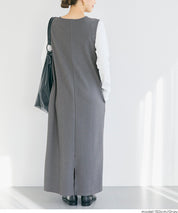 【壓紋機能】V領背心連衣裙