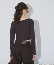 基礎短版2way領口螺紋長袖上衣