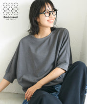 Embossed Functional Sweatshirt with Five-Point Batwing Sleeves