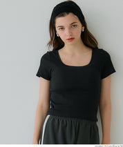 ［特價$129→$99］OUT BRA帶胸墊方領短款短袖上衣 Tee