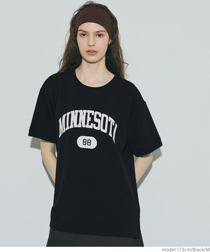【壓紋機能】運動風LOGO短袖上衣 T-shirt
