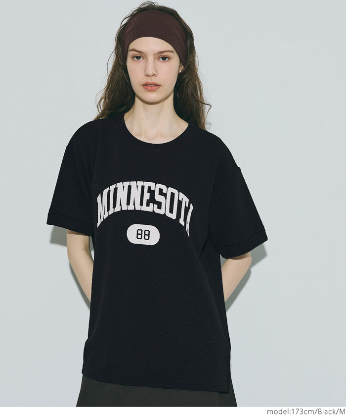 【壓紋機能】運動風LOGO短袖上衣 T-shirt