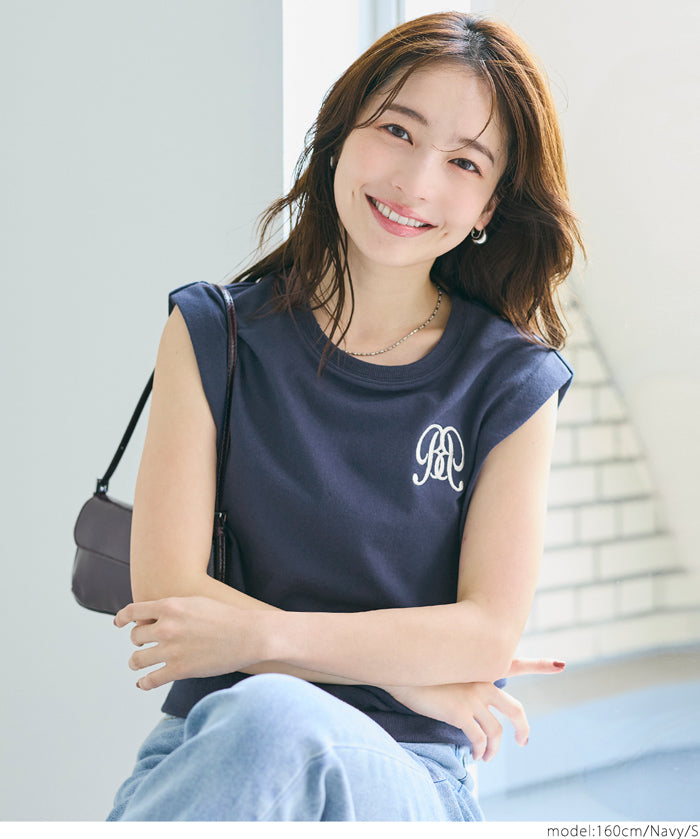 學院風刺繡LOGO短版無袖背心