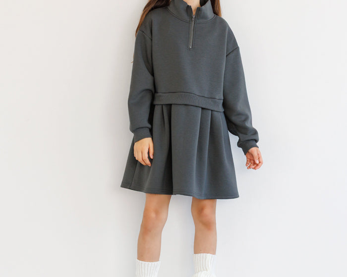 Soft Space Cotton Children's Sporty Stand Collar Patchwork Dress 