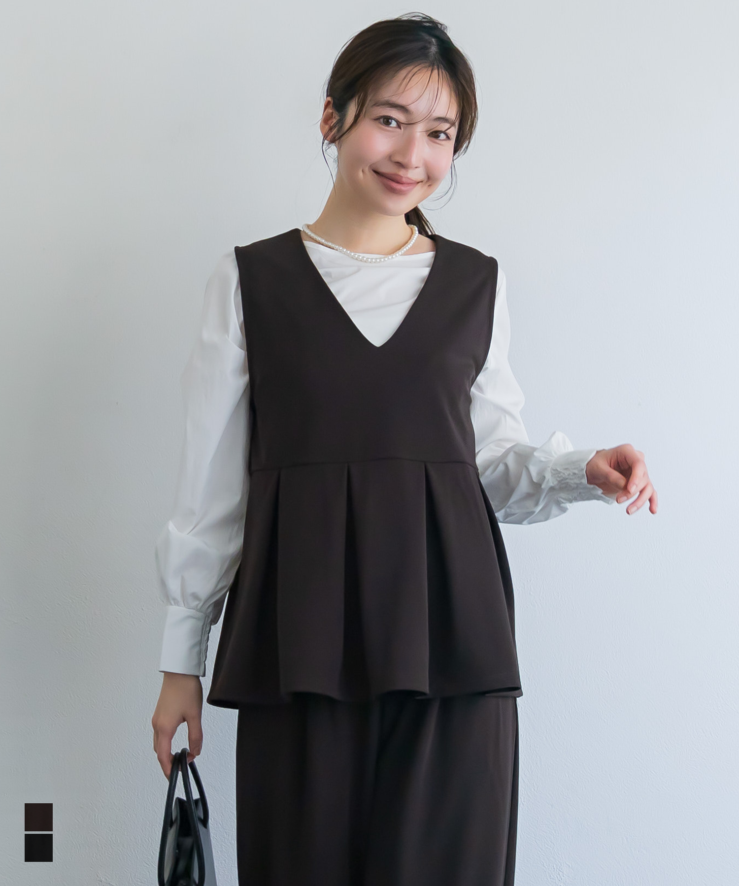 彈性面料v領娃娃背心上衣