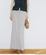 簡約彈性螺紋針織直筒裙 (Flowy ribbed skirt)