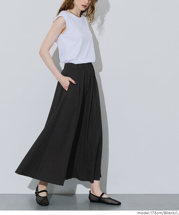 【壓紋機能】輕量A字長裙 附口袋 ( Light Embossed Panel Flare Skirt)