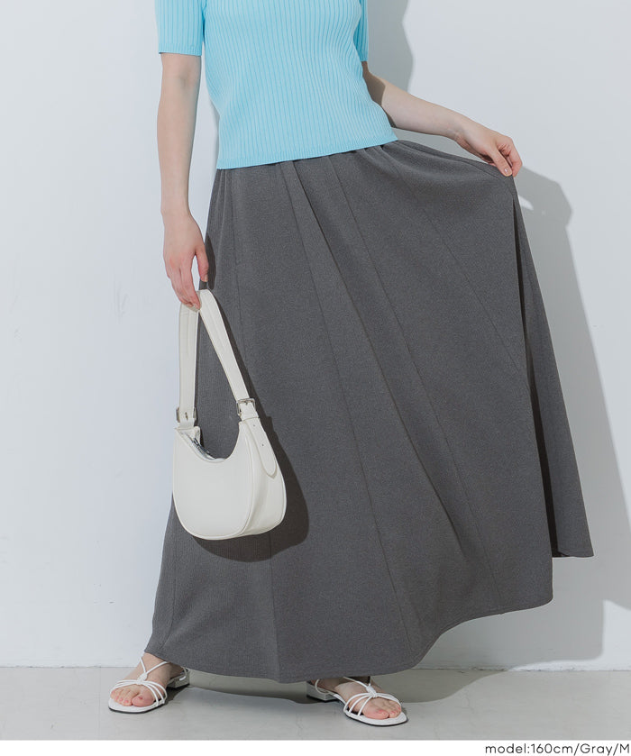 【壓紋機能】輕量A字長裙 附口袋 ( Light Embossed Panel Flare Skirt)