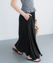 絲柔彈性A字長裙 (Flowy flared skirt)
