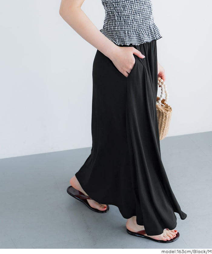絲柔彈性A字長裙 (Flowy flared skirt)