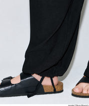 男裝彈性休閒寬褲 (Linen-like striped relaxed shirt)