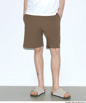 男裝【壓紋機能】素色短褲 (Light embossed shorts)