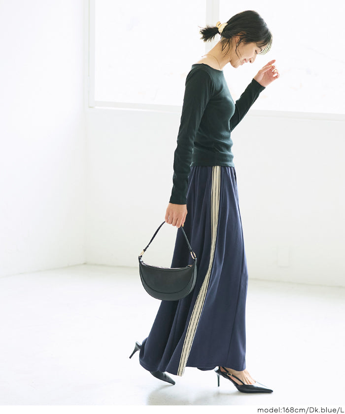 運動風彈性A字傘裙 (Line flared skirt)