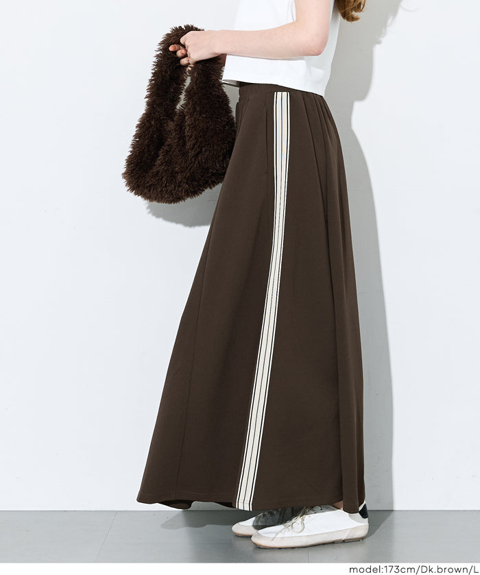 運動風彈性A字傘裙 (Line flared skirt)