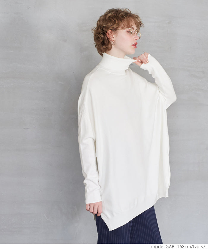 Turtleneck knit tunic