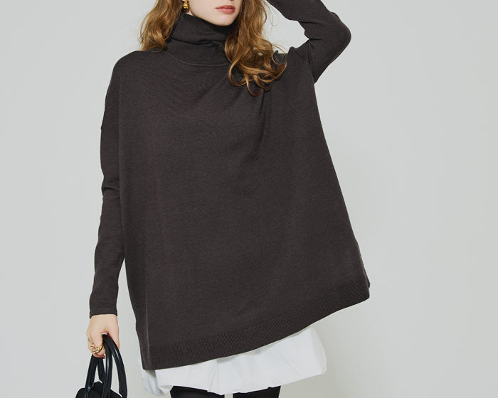 Turtleneck knit tunic