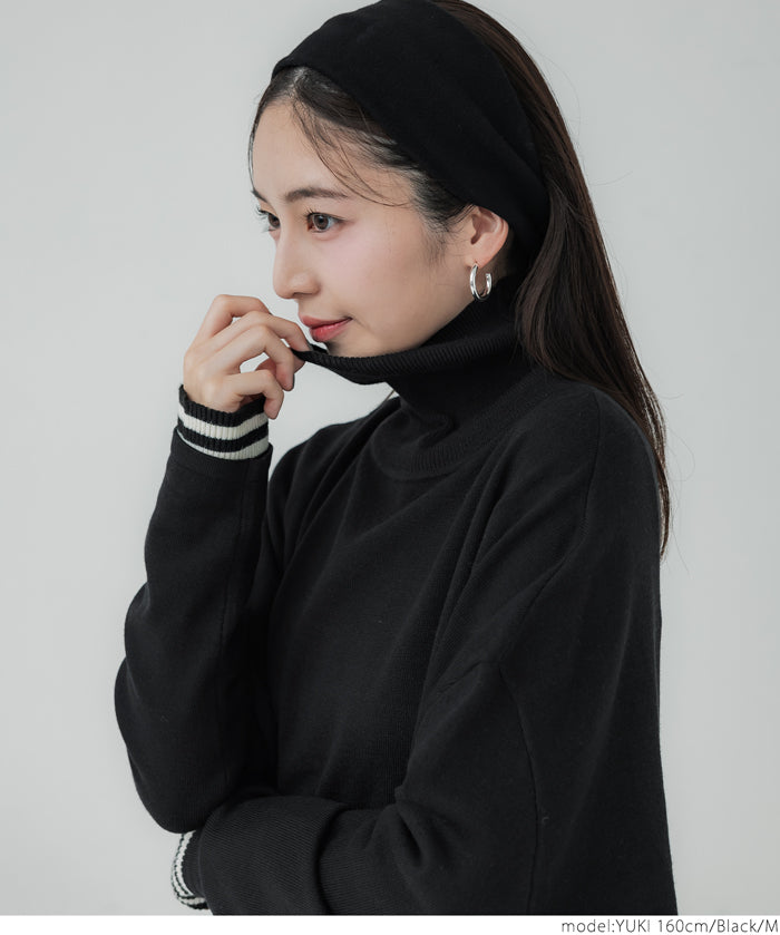 Turtleneck knit tunic