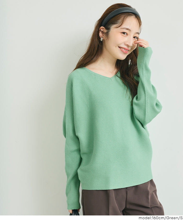 Dolman V-neck knit top