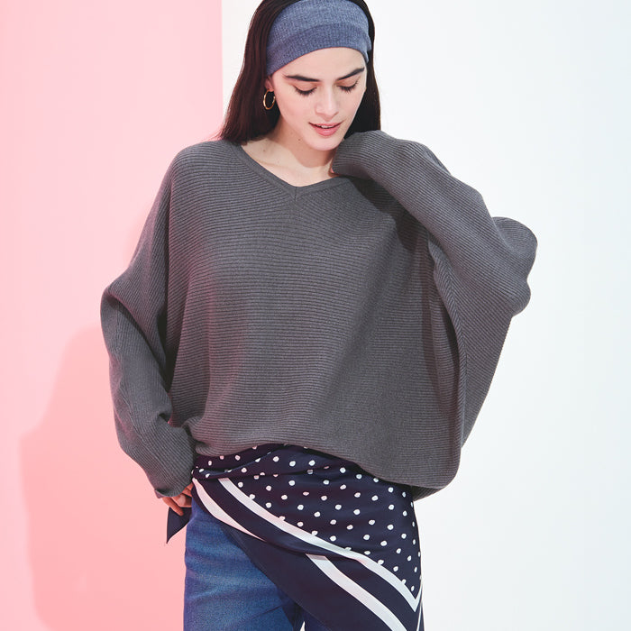 新色登場!【蝙蝠袖系列】知性V領針織上衣