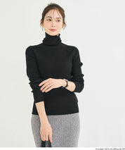 輕量 基礎百搭長袖高領針織上衣