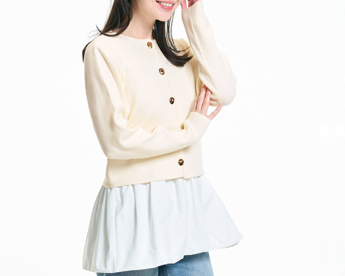 Stylish knitted cardigan with gold buttons 