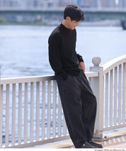 男裝極簡風半高領針織上衣