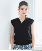 簡約小V翻領無袖針織上衣 (Sleeveless skipper knit top)