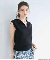 簡約小V翻領無袖針織上衣 (Sleeveless skipper knit top)