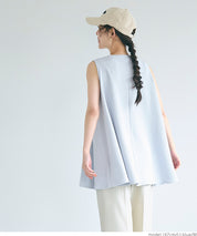Embossed tops 