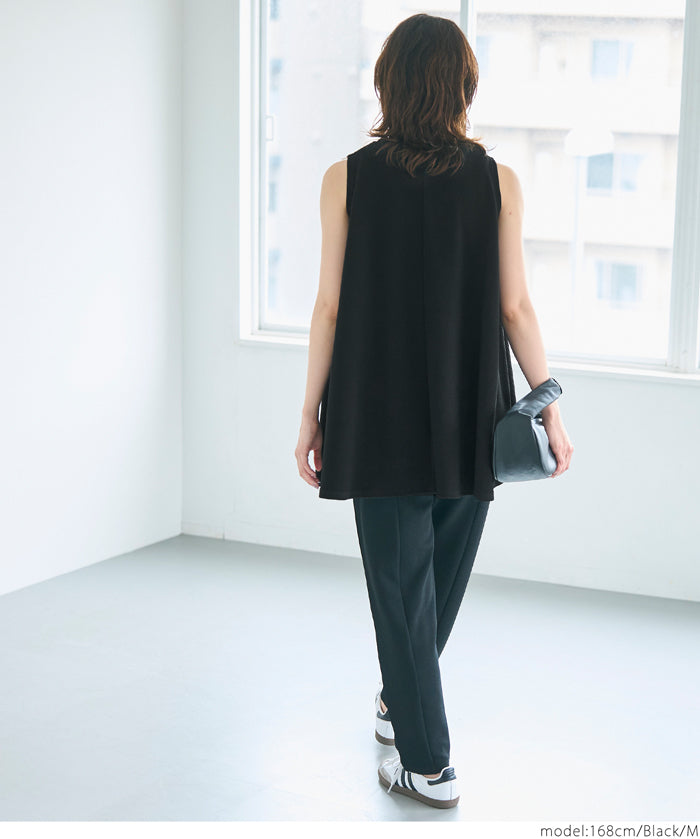 Embossed tops 