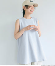 Embossed tops 